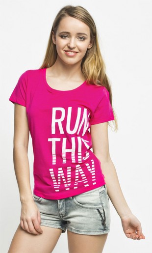 Růžové tričko s potiskem Run this way